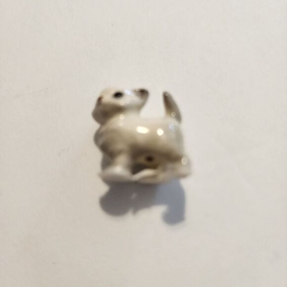 Miniature Porcelean White and Gray Cat Statue - Picture 2 of 5